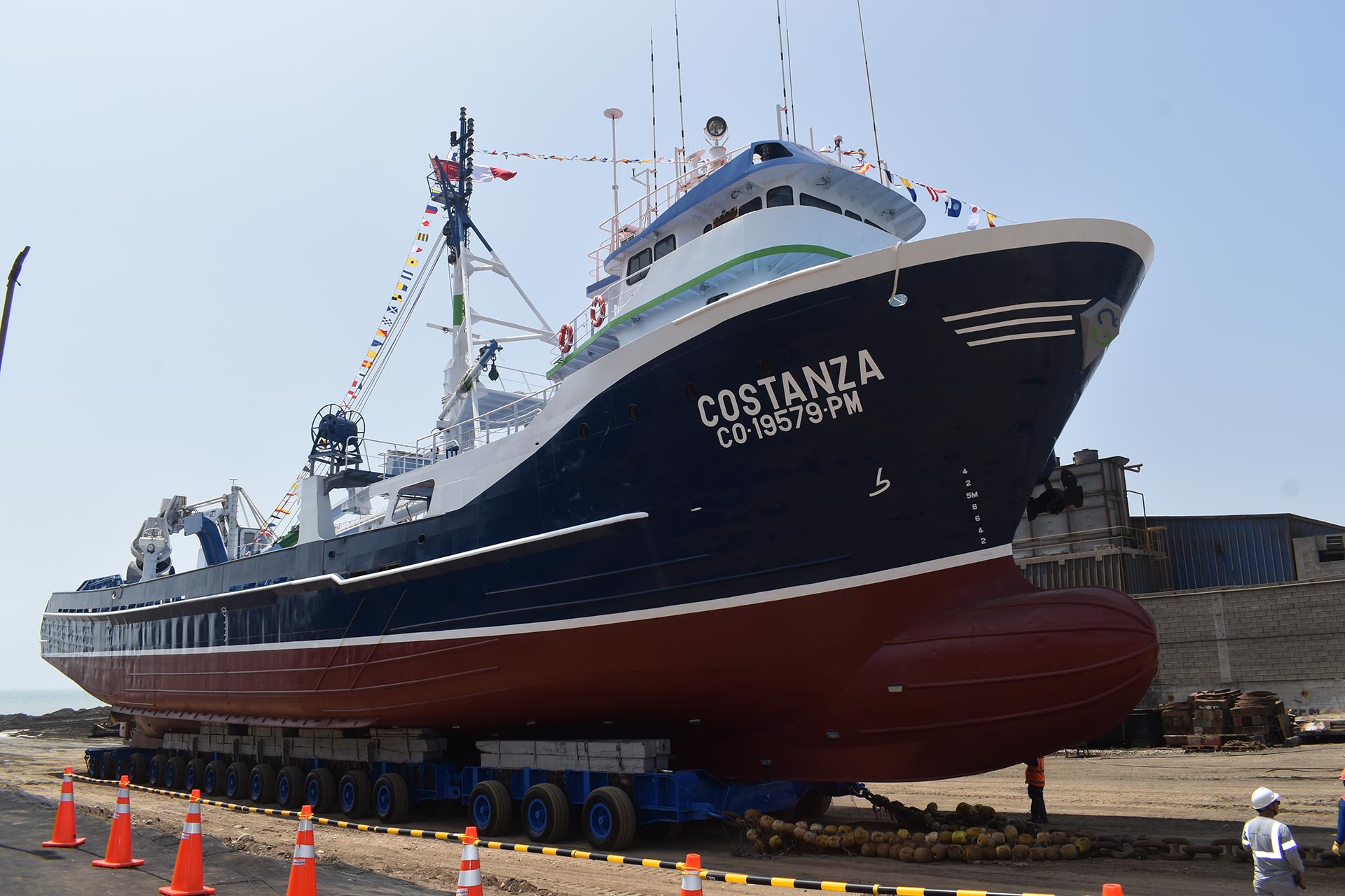 Presidenta SNP Cayetana Aljovin